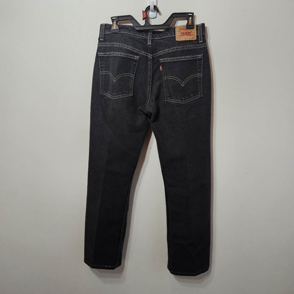 Levi’s 515 Bootcut Low Rise Dark Wash Jeans Size 8M - Picture 3 of 4